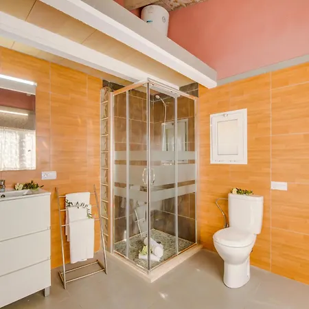 Spacious With Garden * Alcudia (Mallorca)